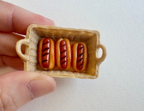 1:12 Food Market maison de poupée miniature argile pain dessert pain toast paniers tacos - Photo 58/71