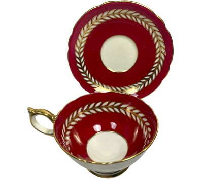 Aynsley Bone China Laurel Leaf Tea Cup Saucer Burgundy Gold England