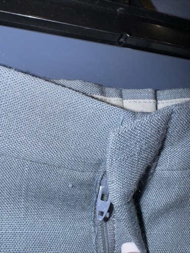Pantalones azules 30x32 para hombre, Levis, 1960 cremallera de garra, corte recortado, EE. UU. NUEVOS CON ETIQUETAS - Imagen 3 de 6