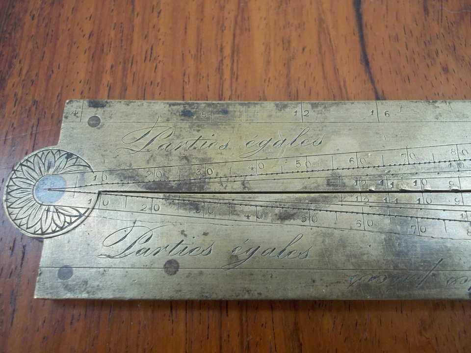 ancien compas de proportion pied de roy - Photo 2/4