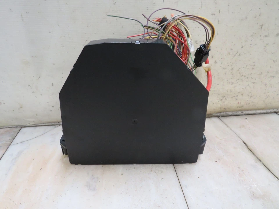 2010-2013 Mercedes-Benz E350 Signl Activation Mode (ENG Comp) OEM 2129003614 - Image 3 of 3