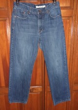 DKNY SOHO Men's Blue Jeans - Back Pocket Detailing - 34x32