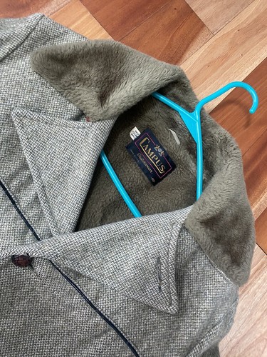 VINTAGE MEN CAMPUS WOOL BROWN GREEN TWEED PILE FUR BUTTON COAT SZ 40 MADE IN USA - Picture 7 of 17