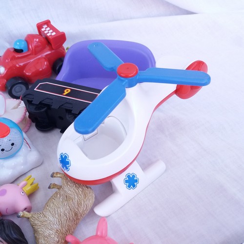Toy Figure Bundle Children's Toys SEE DESCRIPTION Hey Duggee Happyland - Picture 11 of 17
