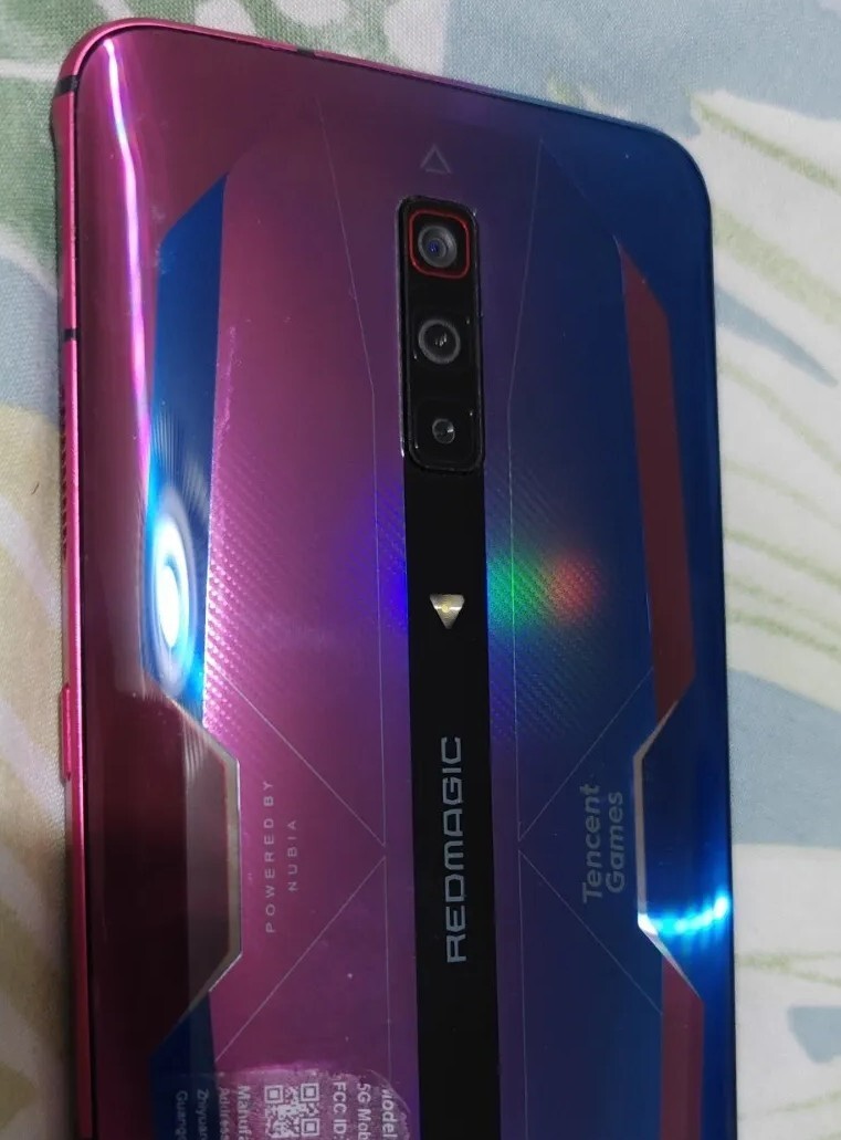 ZTE Nubia Red Magic 6 - 128GB - (Unlocked) Pulsar Pink Blue