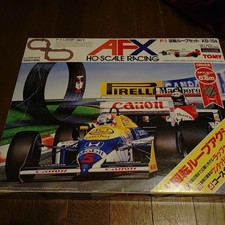 TOMY AFX F1 HO Scale Slot Car Racing XS-104