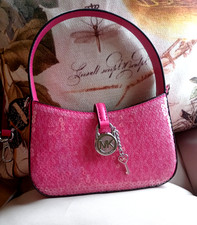 Michael Kors Lyra Signature Crossbody Bag Hot...