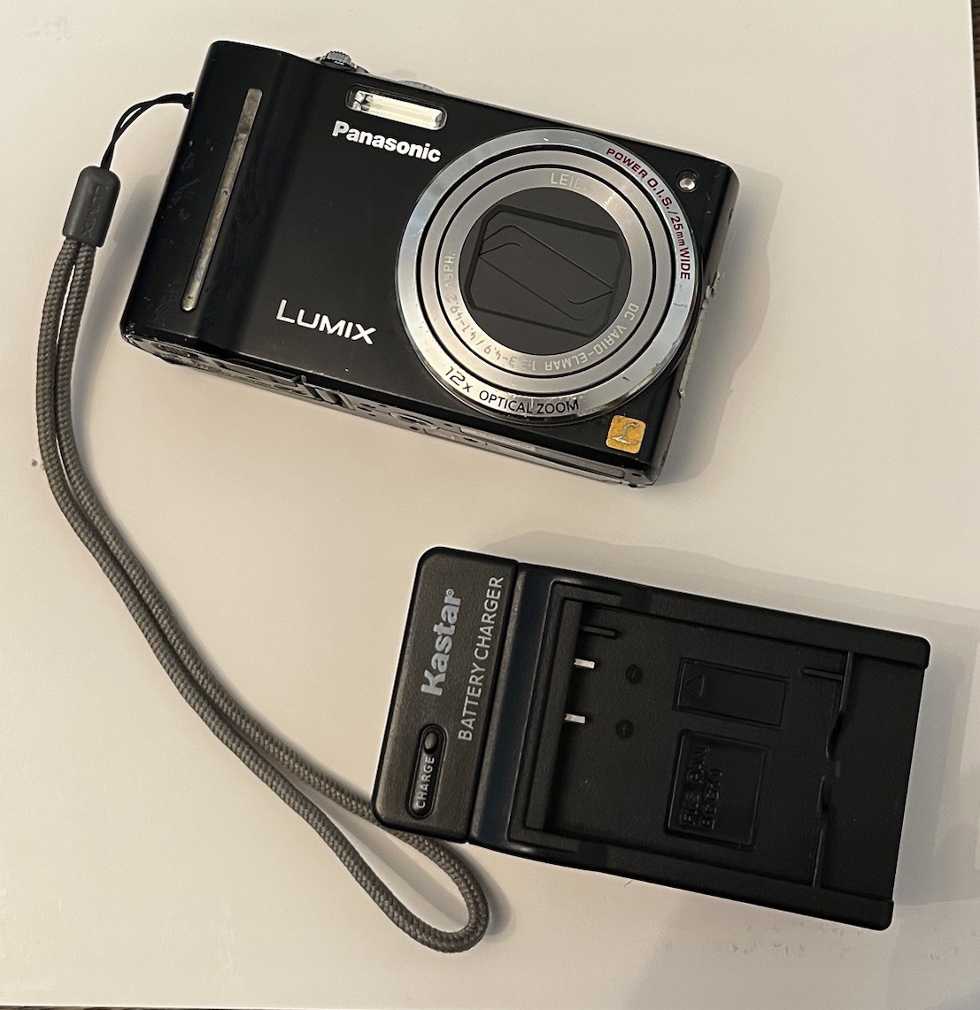 Panasonic Lumix DMC-ZS5 12.1MP Digital Camera Leica 12x Optical