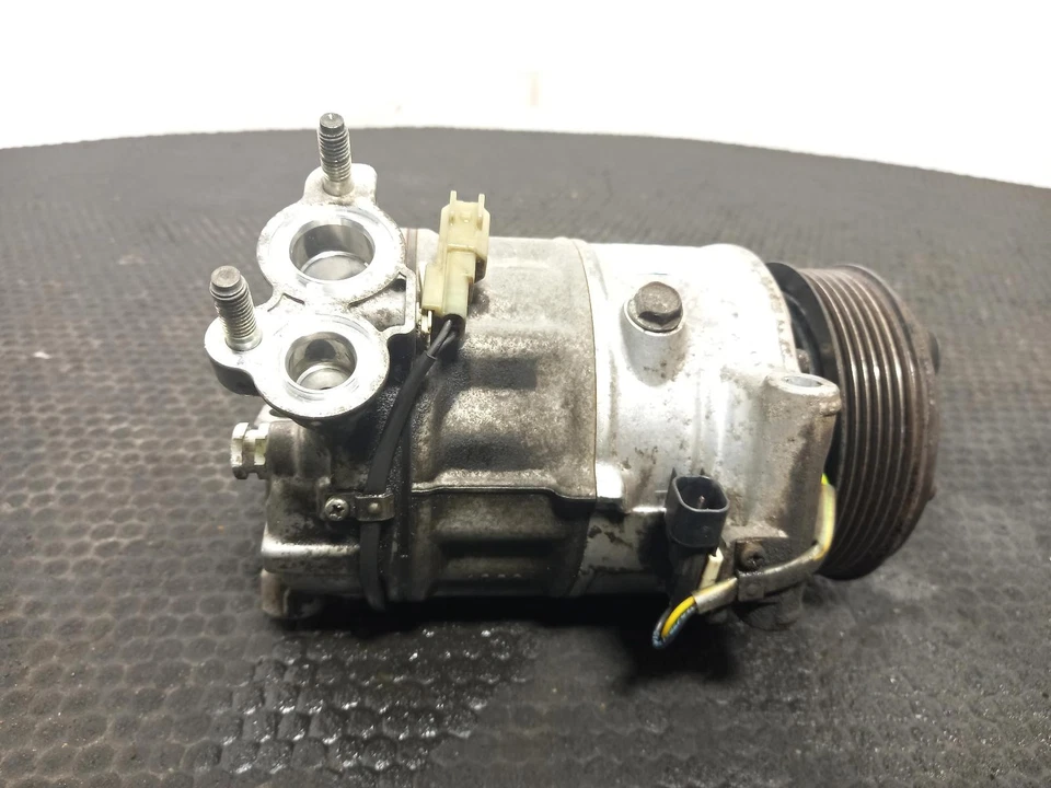 FORD FOCUS A/C Air Conditioning Compressor 2011-2014 1.6L NGDA  - Image 2 of 4