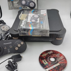 Panasonic 3DO REAL FZ-1 Console BUNDLE Black 3 Controllers And Need For Speed