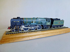 WRENN W2269 BR REBUILT W/C 34053 " SIR KEITH PARK " GOLDEN ARROW, BR GREEN