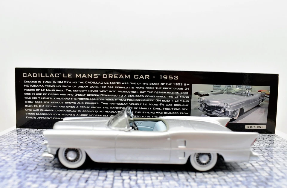 Vintage American Vehicles 1:43 Scale Cadillac Diecast Road - Image 3 of 4