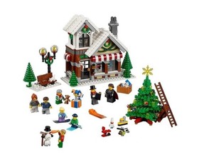 LEGO 10199 Winter Toy Shop Christmas Village Set Retired Holiday LEGO NEW