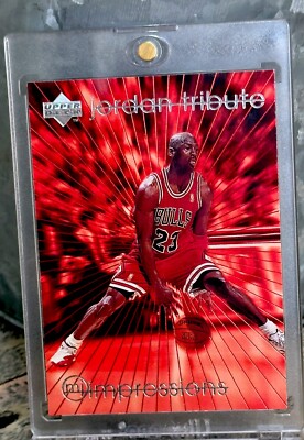 Michael Jordan Card 90’s INSERT RED RAINBOW HOLO FOIL RARE BULLS JERSEY #23  🔥