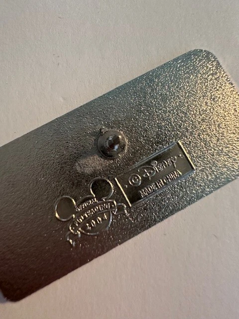 Disney WDW - Splash Mountain, Dry is Not an Option Pin, 2005 Mickey & Goofy (D2) - Image 2 of 2