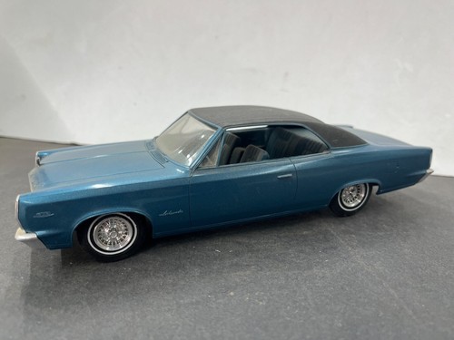 C11 Johan 1967 Ambassador Hardtop vintage model Promo 1/25 McM - Picture 1 of 6