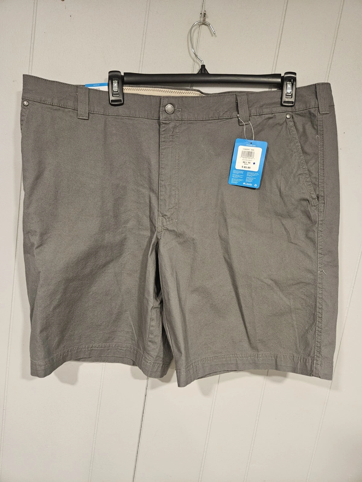 COLUMBIA Khaki Stretch 44/10" Hiking Gray Shorts Men Cotton Outdoor MSRP $65 NEW