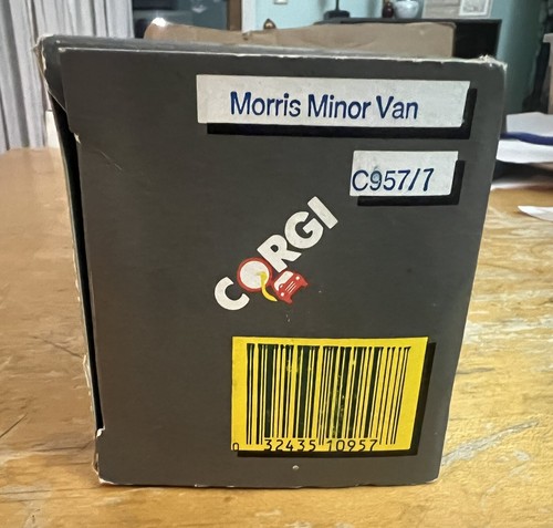 1986 Corgi Morris Minor Van C95717 Mini Car. Made In Great Britain - Picture 3 of 8