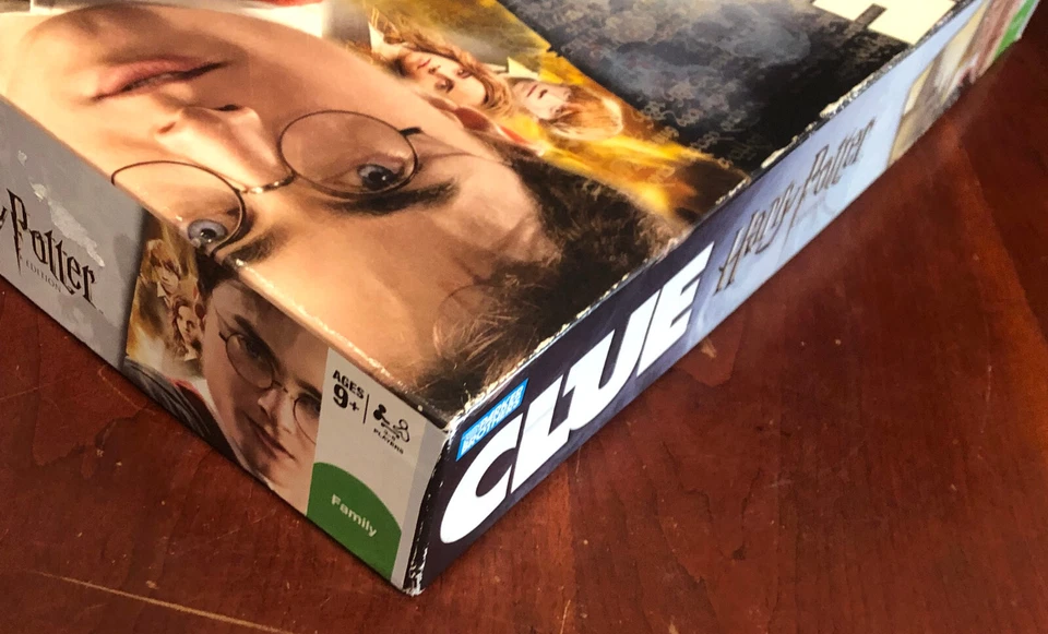 Hasbro Gaming Clue: Wizarding World Harry Potter Mystery Board Game 2008 - Image 4 of 4