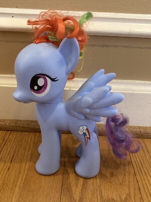 MY LITTLE PONY FRIENDSHIP IS MAGIC RAINBOW DASH  8'' PONY 2015