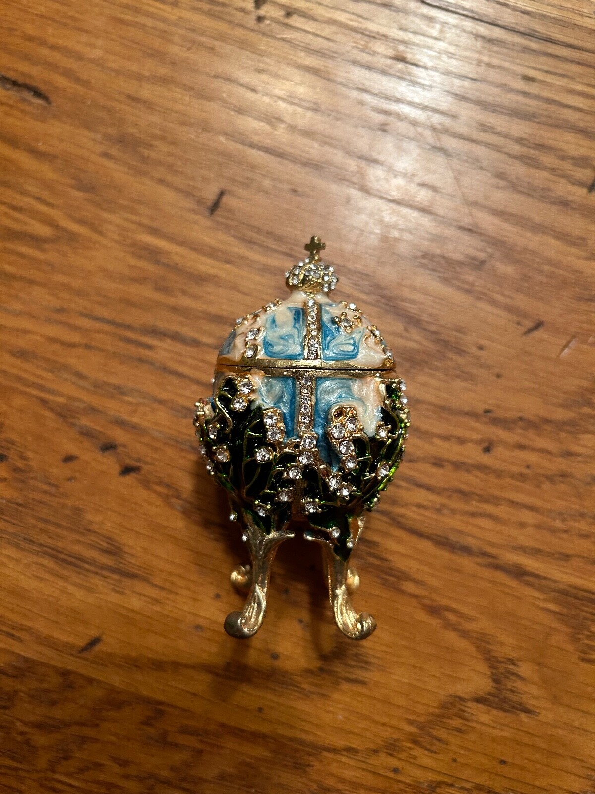 Picture 2 of 10
