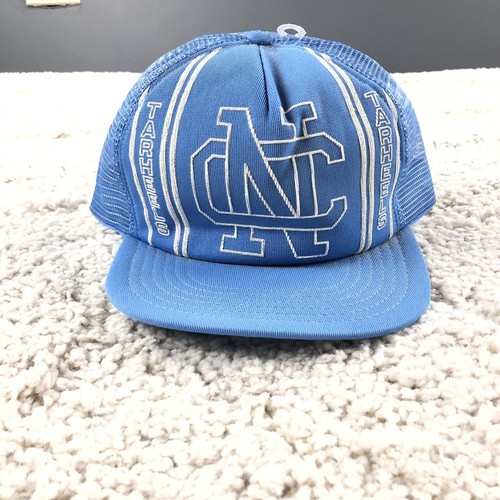 Vintage 80s North Carolina UNC Tar 