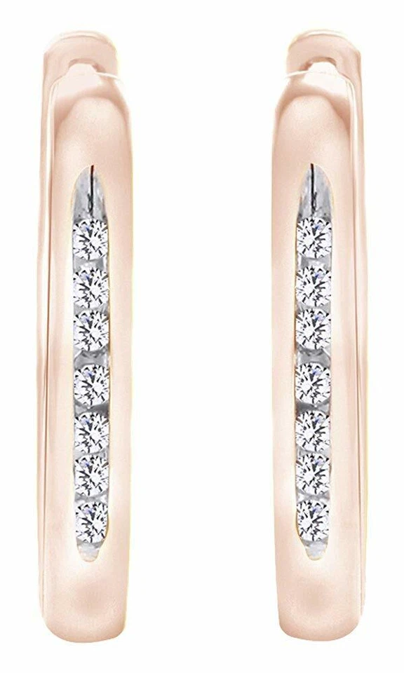 Aretes tipo argolla Huggies de diamantes genuinos blancos de corte redondo de 0,10 quilates en oro rosa de 10 quilates Foto 2 de 2