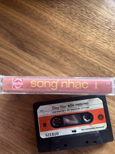 Thanh Tuyền Sông Nhạc 1 RARE Vietnamese Music Cassette Tape - Picture 3 of 5