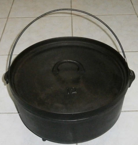 Vintage Lodge No. 12 Footed Cast Iron Camp Dutch Oven