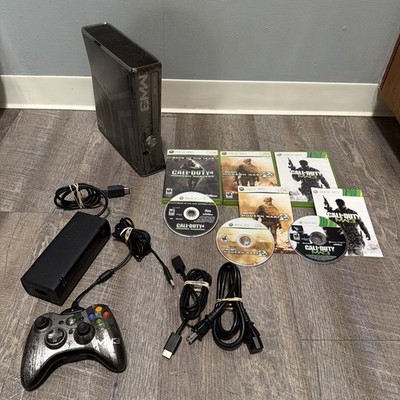 Xbox 360 S 320GB Modern Warfare 3 Limited Edition Console 1 controller, 3 games