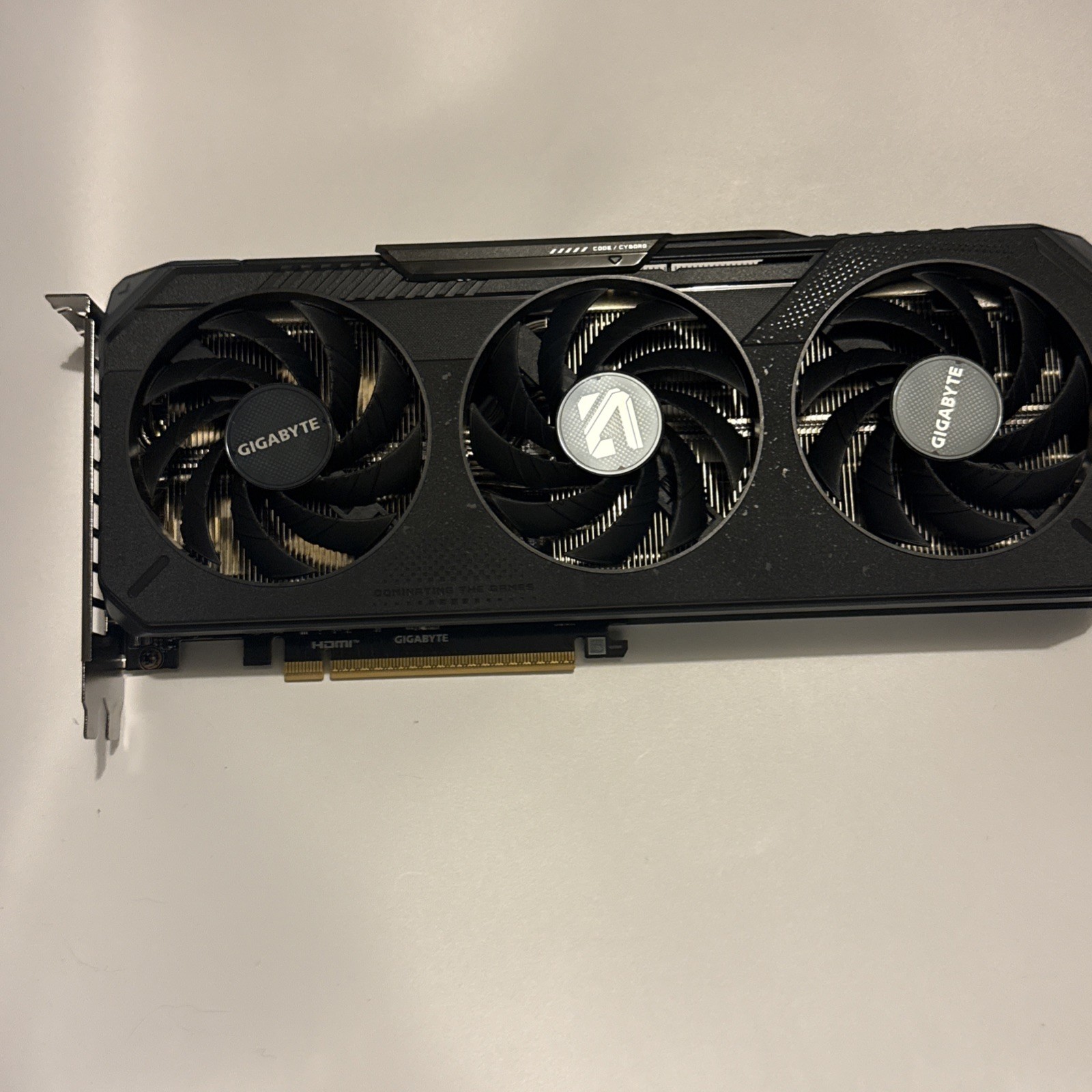 GIGABYTE GeForce RTX 5060 GAMING OC 8G Graphics Card - 8GB GDDR7 (No Display)