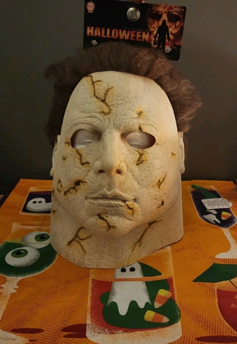 Trick Or Treat Studios Halloween (2007) Michael Myers '92