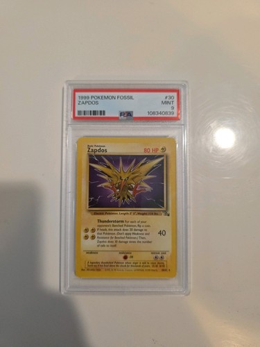 PSA 9 Graded Pokémon TCG Zapdos Fossil 30/62 Regular Unlimited Rare Non Holo