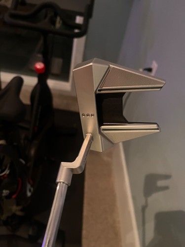 Scotty Cameron Phantom 7.2 34" Putter MINT!!!! - Picture 3 of 4
