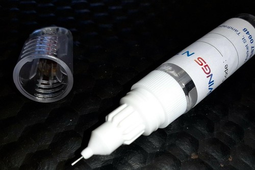 PENNA RITOCCO VERNICE PER CAMION VOLVO GRIGIO ARGENTO 04659 1983-11 20ML - Foto 2 di 5