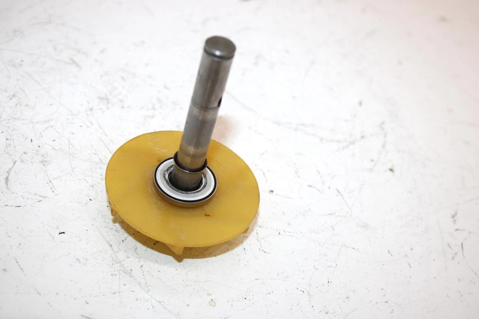 Eje de bomba de agua 16 Can-am Outlander L Max 450 Efi Dps OEM 420620171 AB5 Foto 4 de 4