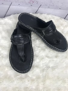 clarks leather flip flops