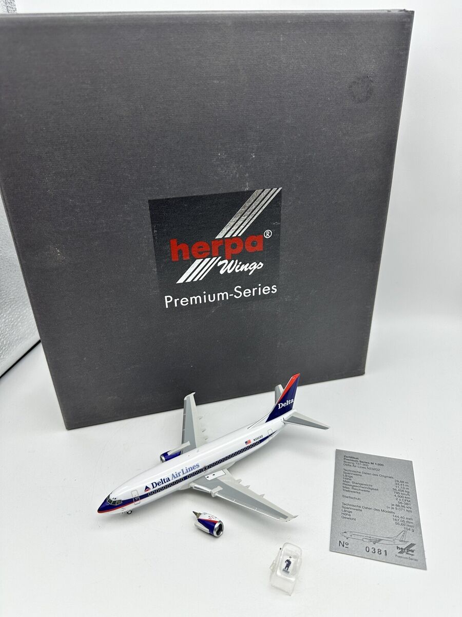 1:200 Herpa Premium Delta Airlines Boeing 737-300 N232DZ 1:200 Herpa Premium Delta Airlines Boeing 737-300 N232DZ