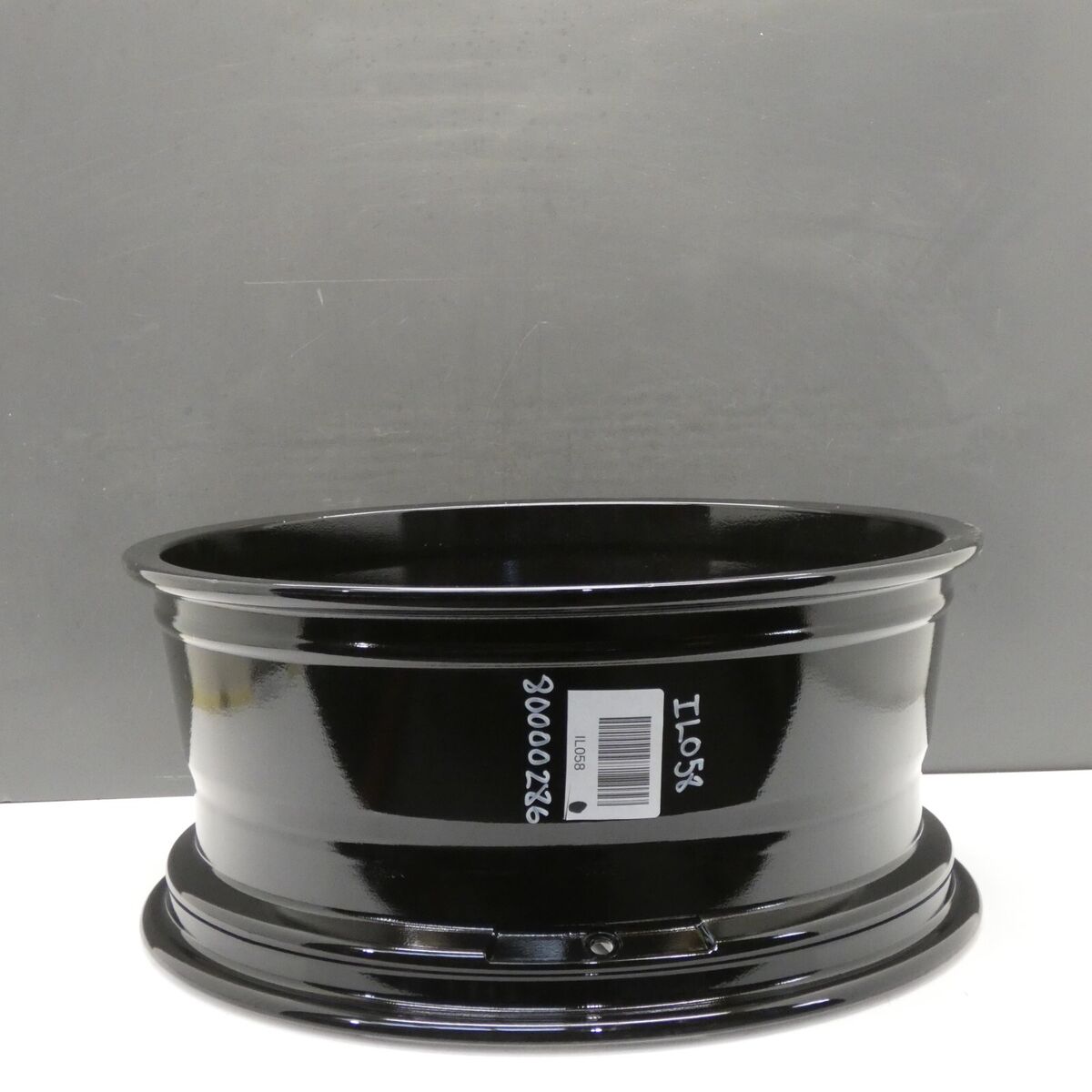 人気便利グッズ VOLVO EX30 19 手入れ用具