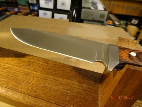 BROWNING CUTLERY 8.13" FIXED BLADE KNIFE 440 S.S BLADE BIRCHWOOD HANDLE AWESOME - Picture 4 of 12