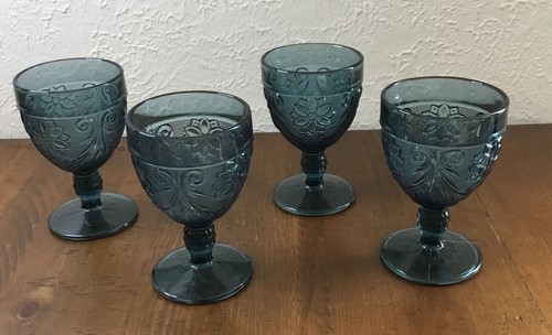 Vintage Tiara Sandwich Bicentennial Blue Indiana Glass Water Goblet 4 count 8 Oz