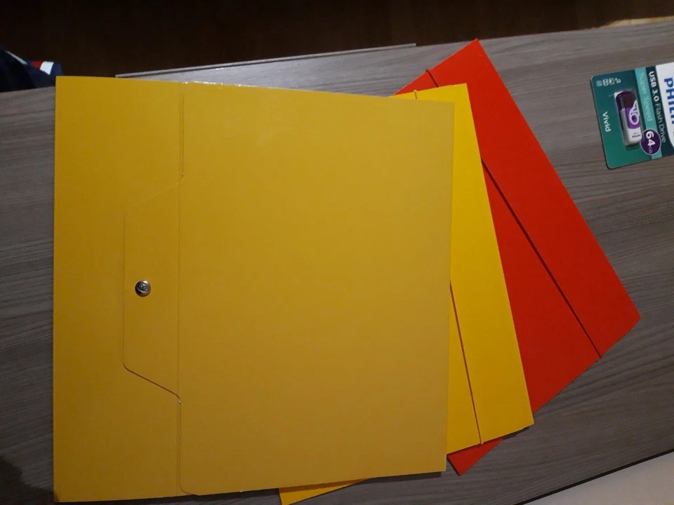 Materiale Per Ufficio Oxford Raccoglitori , Scatola Progetto , Usb Philips 64gb - Immagine 3 di 3