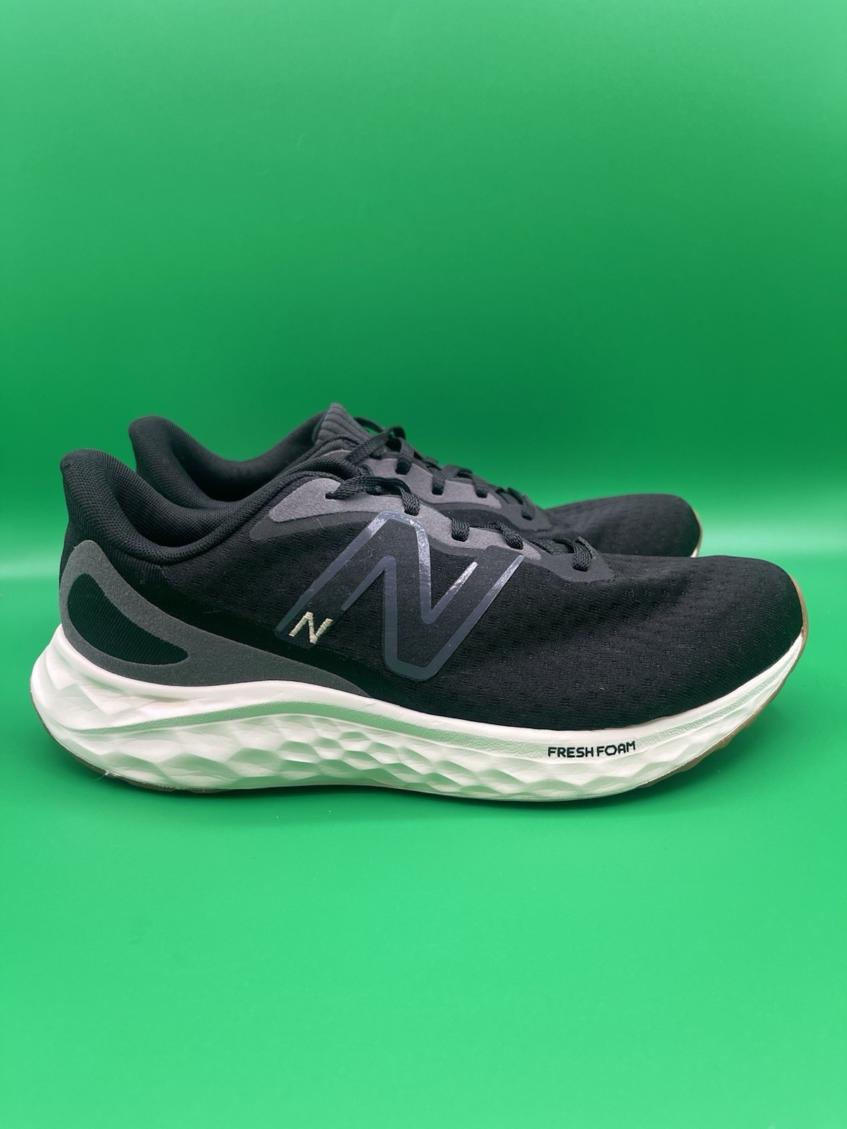 New Balance Shoe Black Fresh Foam Arishi v4 Running Sneakers WARISEK4 SZ M8/W9.5