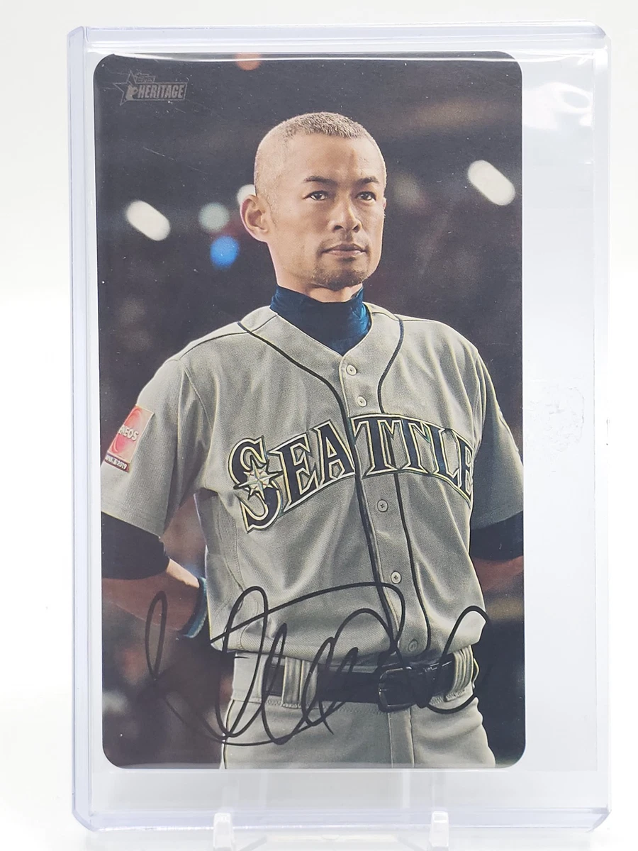 Ichiro Suzuki Seattle Mariners Baseball Autographed Sports Trading