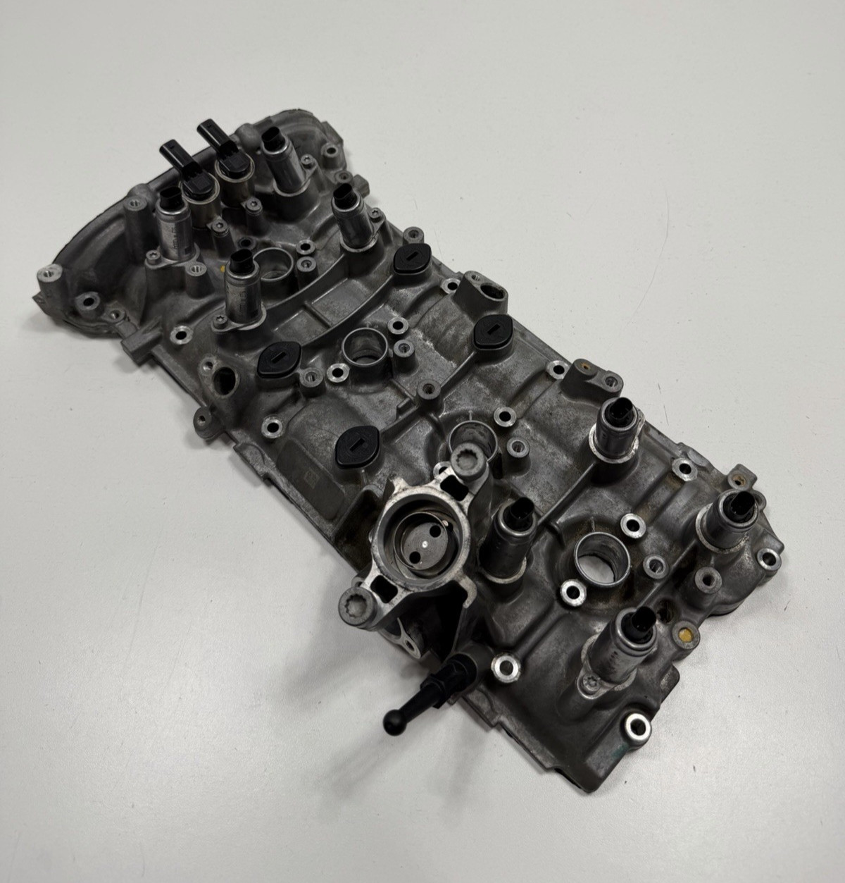 ✅13-18 Audi S6 S7 A8 4.0L Left Engine Cylinder Head Valve Cover 079103285 OEM