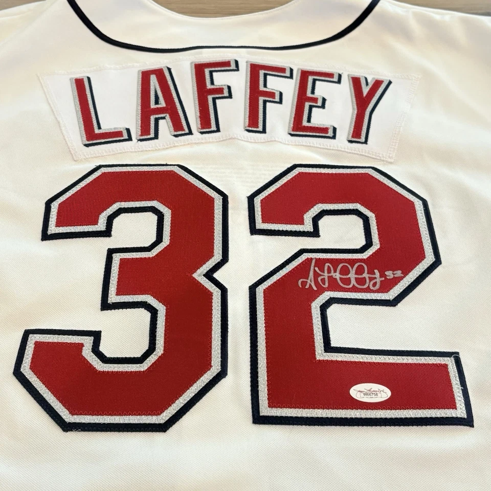 Camiseta de béisbol majestuosa XL autografiada por Aaron Laffey Cleveland Indians XL con certificado de autenticidad Foto 4 de 4