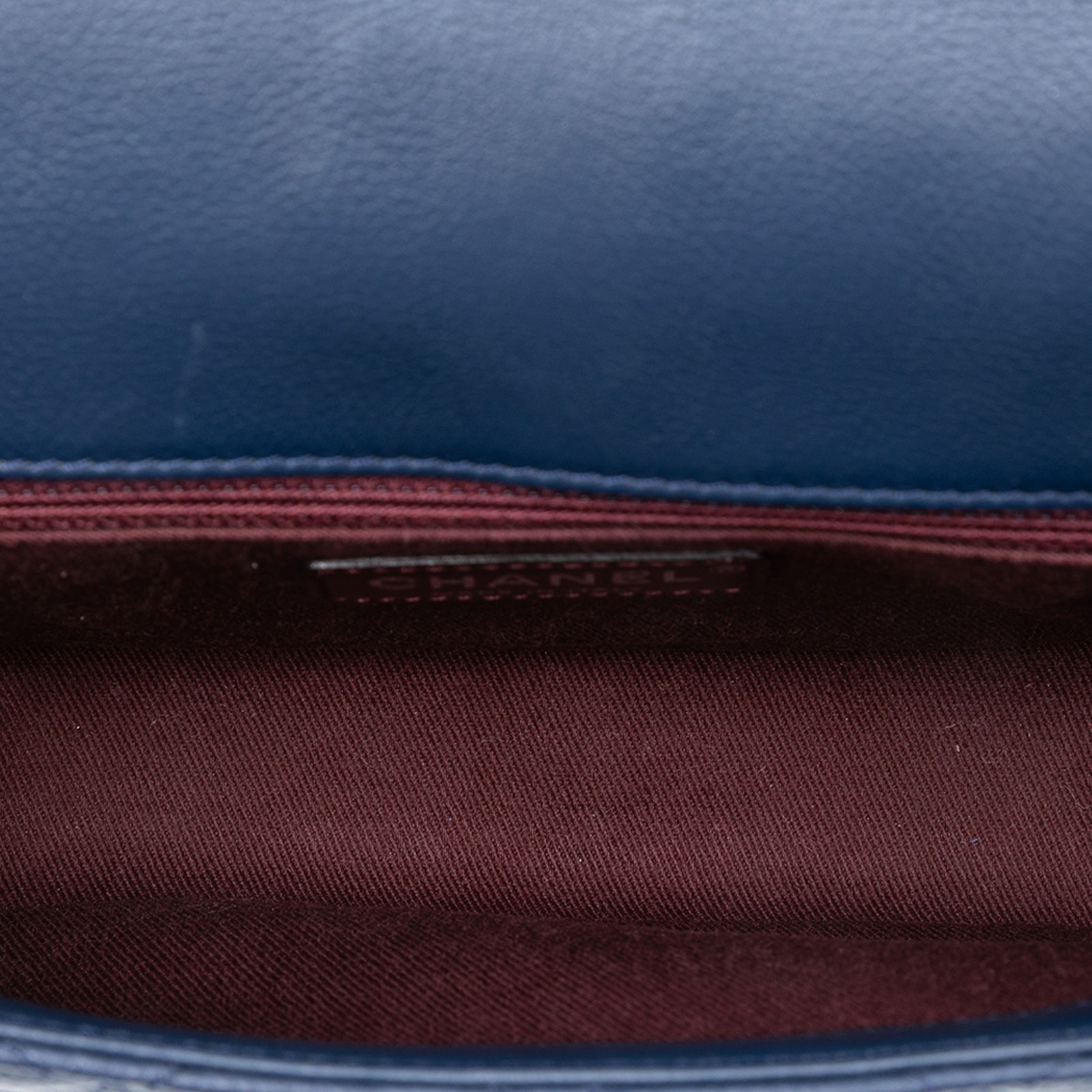 Authenticated Chanel Small Quilted Iridescent Cal… - image 4