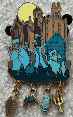 Disney Haunted Mansion Gold Card 2008 Charms Pin LE 1500 Hitchhiking Ghosts WDW