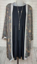 Magic Fit New $32 Size Medium Camouflage Cardigan W/gray Trim & Thumb Hole M