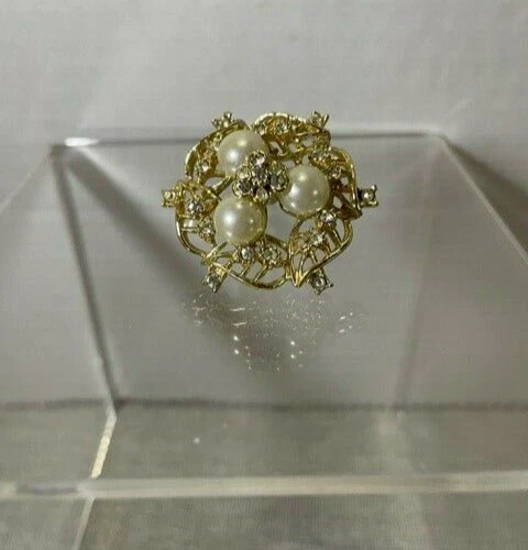 Gold Brooch with pearl and diamond stones Vintage Costume Jewelry Clip back pin Foto 3 de 4